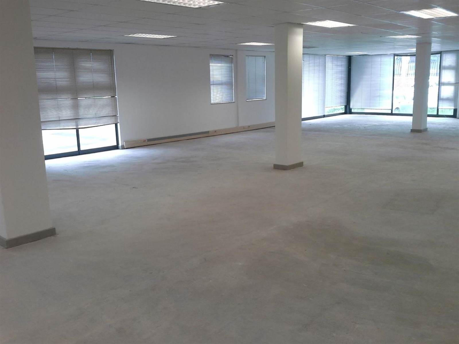 472  m² Commercial space in Paulshof photo number 10