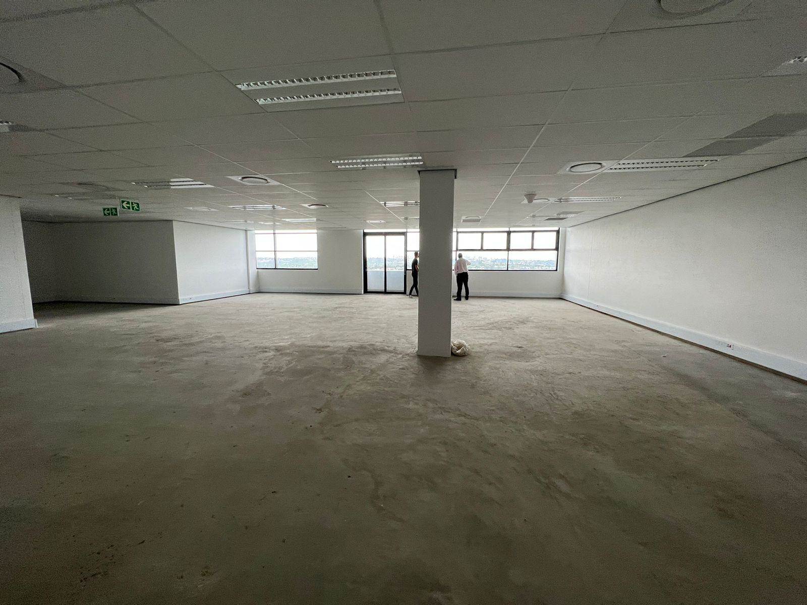 176  m² Commercial space in Illovo photo number 4