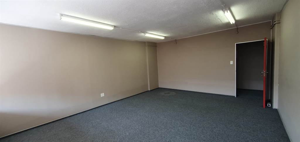 42  m² Commercial space in Sunnyside photo number 10