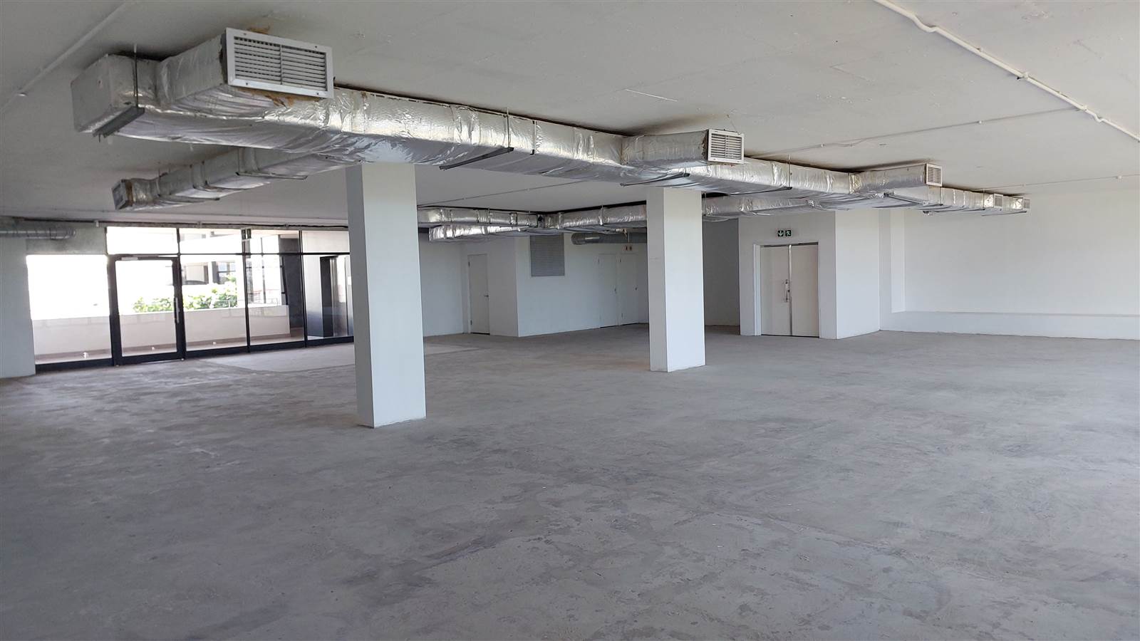 321  m² Industrial space in Stamford Hill photo number 4