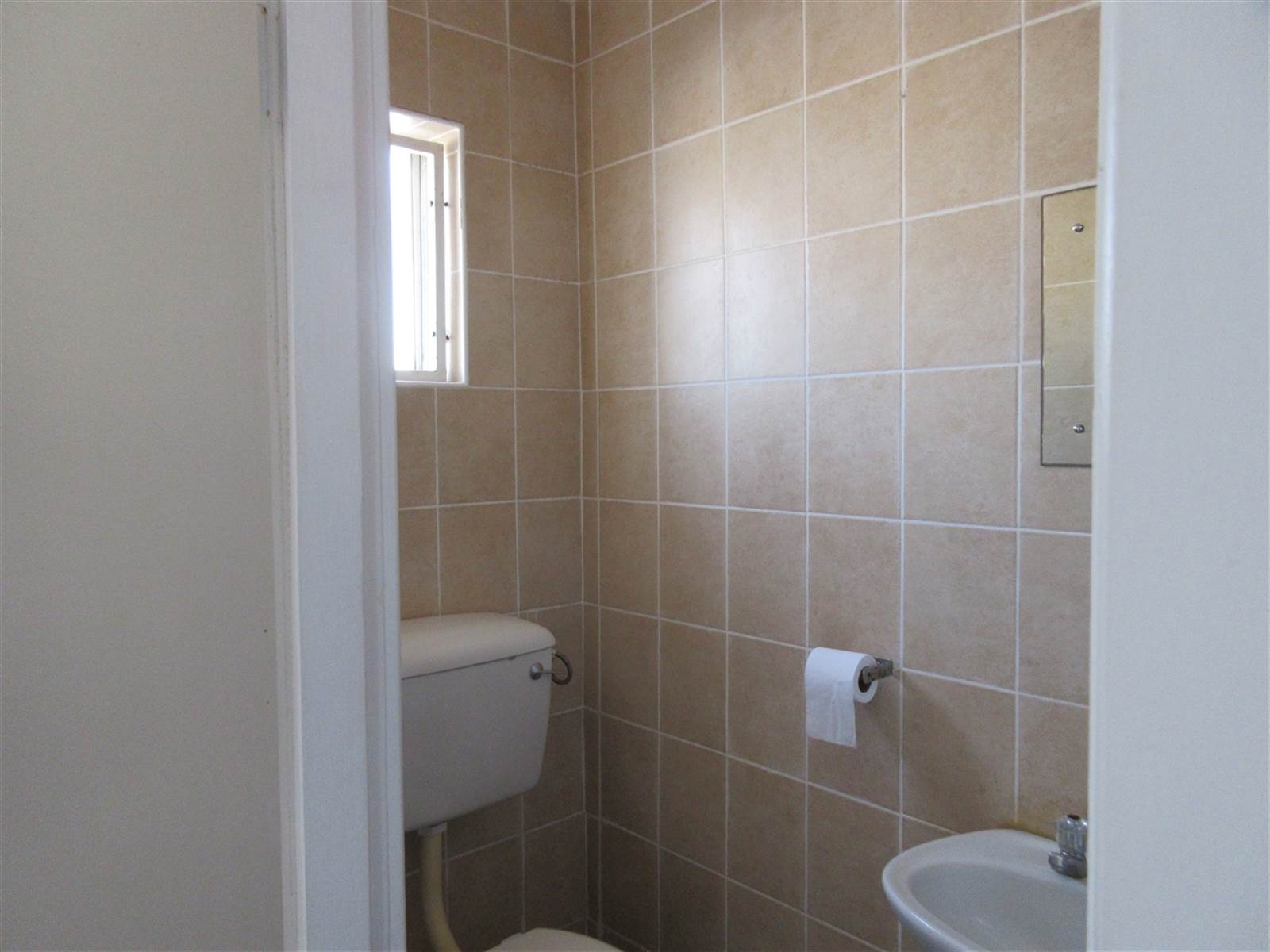3 Bed Townhouse in Port Alfred photo number 2