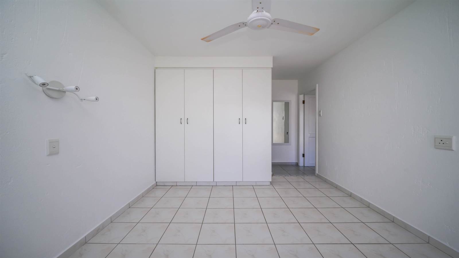2 Bed Apartment in Compensation Beach photo number 16
