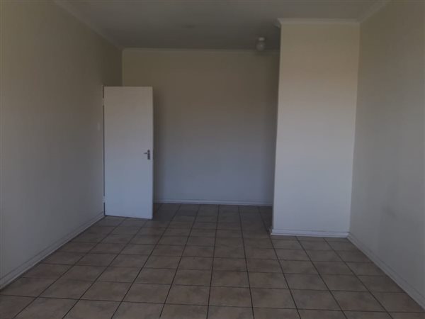 1 Bed Apartment in Florida