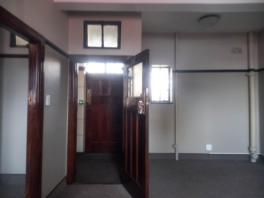 38  m² Office Space in Pretoria Central photo number 11