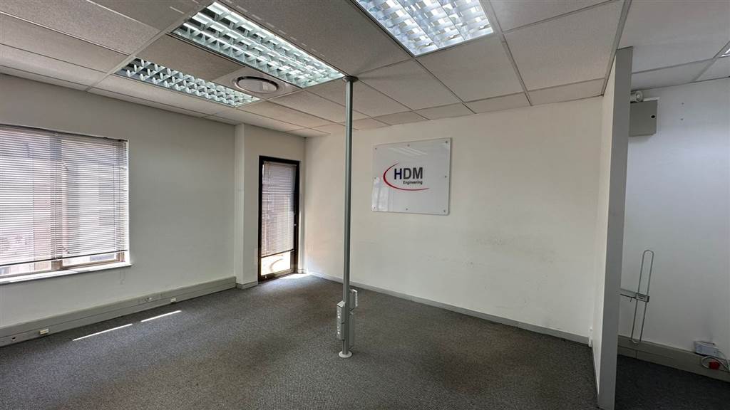 141  m² Commercial space in Highveld photo number 12