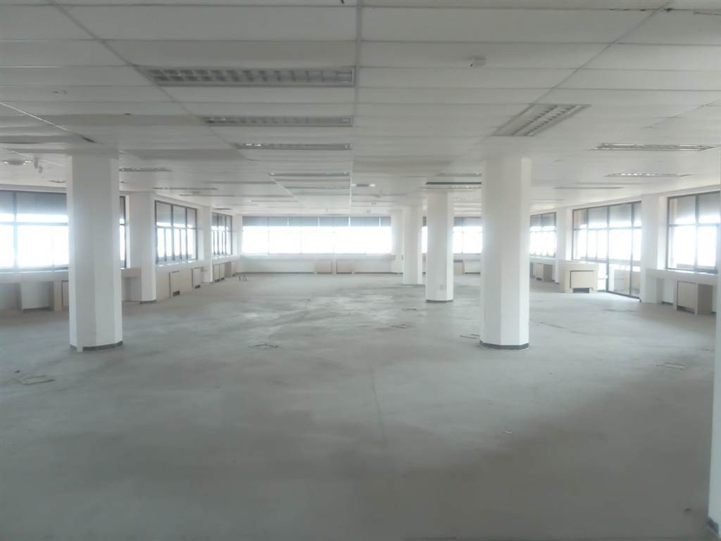 499  m² Commercial space in Durban CBD photo number 5