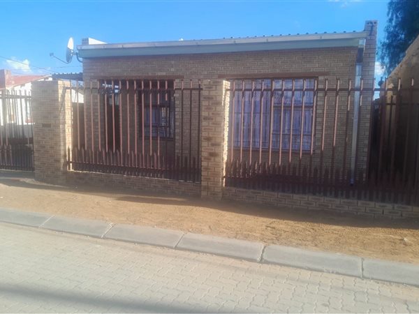 3 Bedroom House 3 Bedroom House