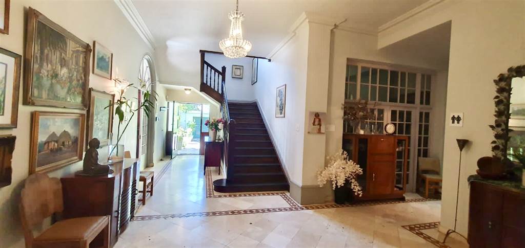 4 Bed House in Fresnaye photo number 6