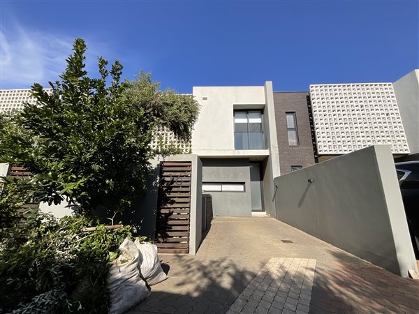 2 Bedroom Duplex 2 Bedroom Duplex