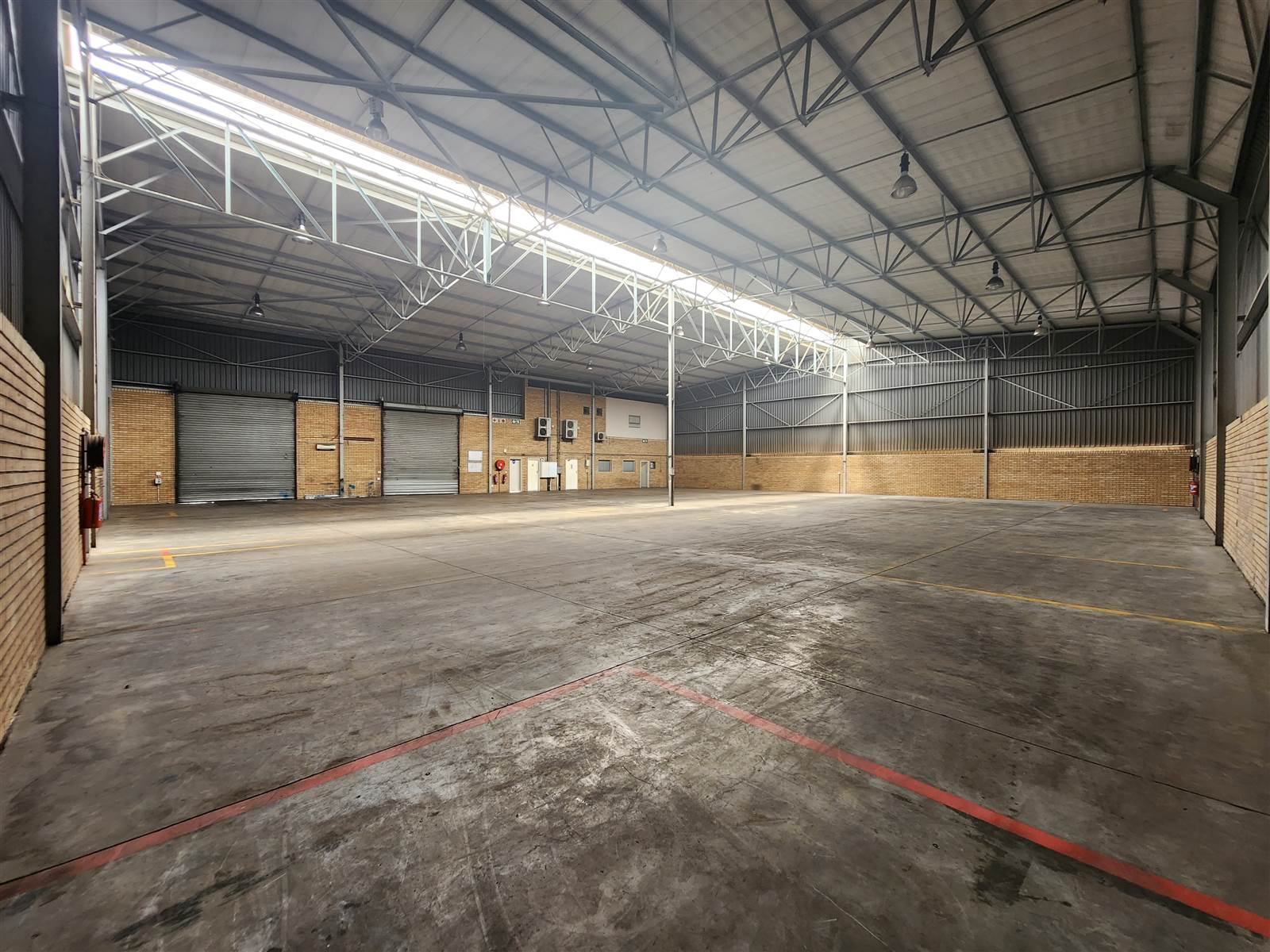 1250  m² Industrial space in Spartan photo number 7