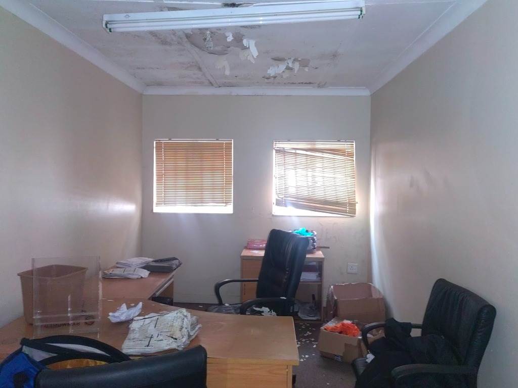726  m² Commercial space in Bloemfontein photo number 11