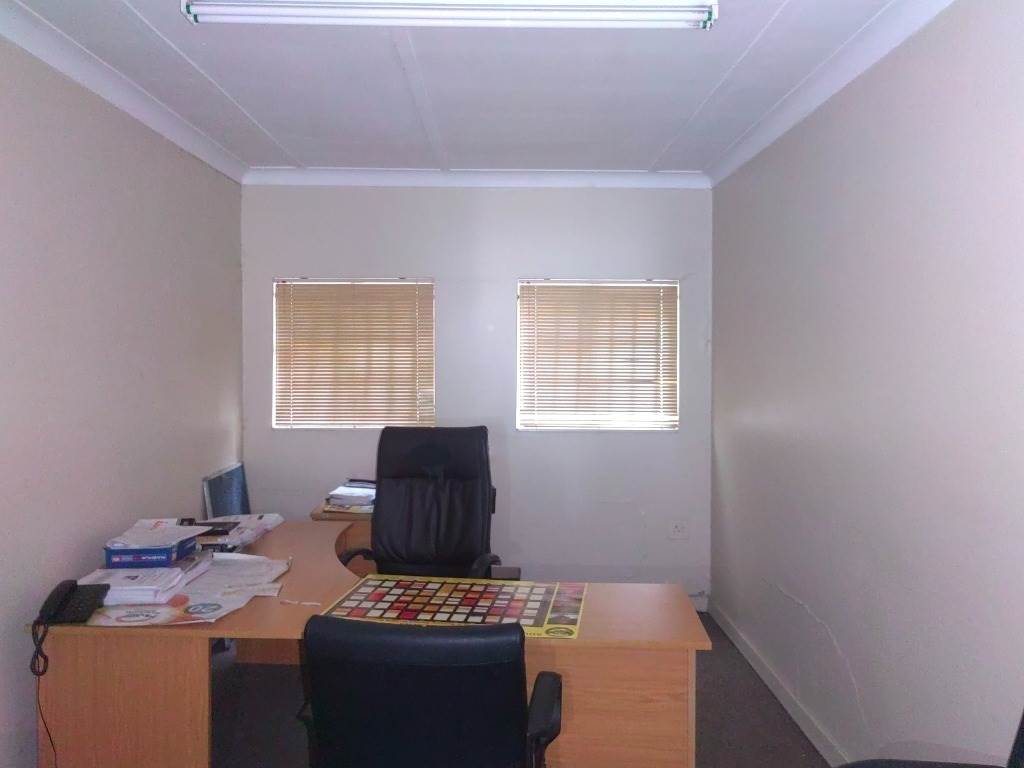 726  m² Commercial space in Bloemfontein photo number 8