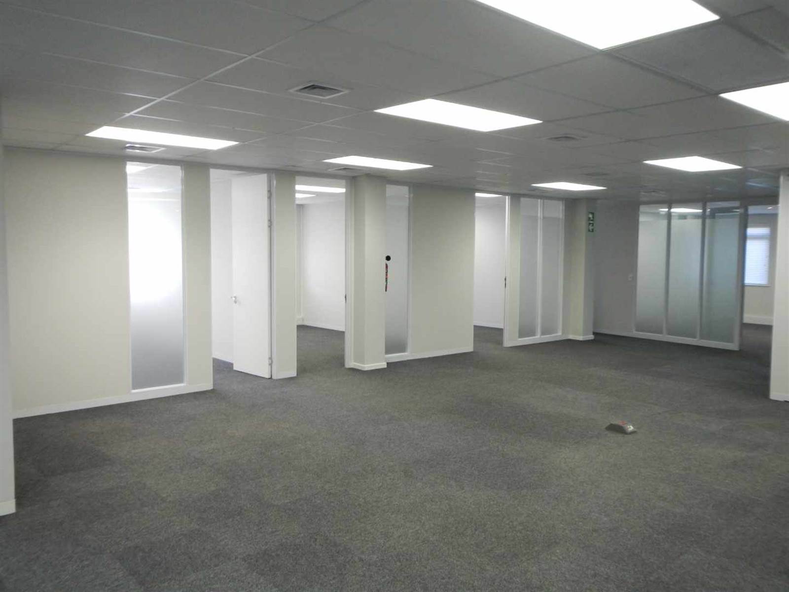 235  m² Office Space in Westlake photo number 4