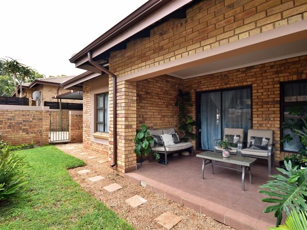 2 Bedroom Townhouse 2 Bedroom Townhouse
