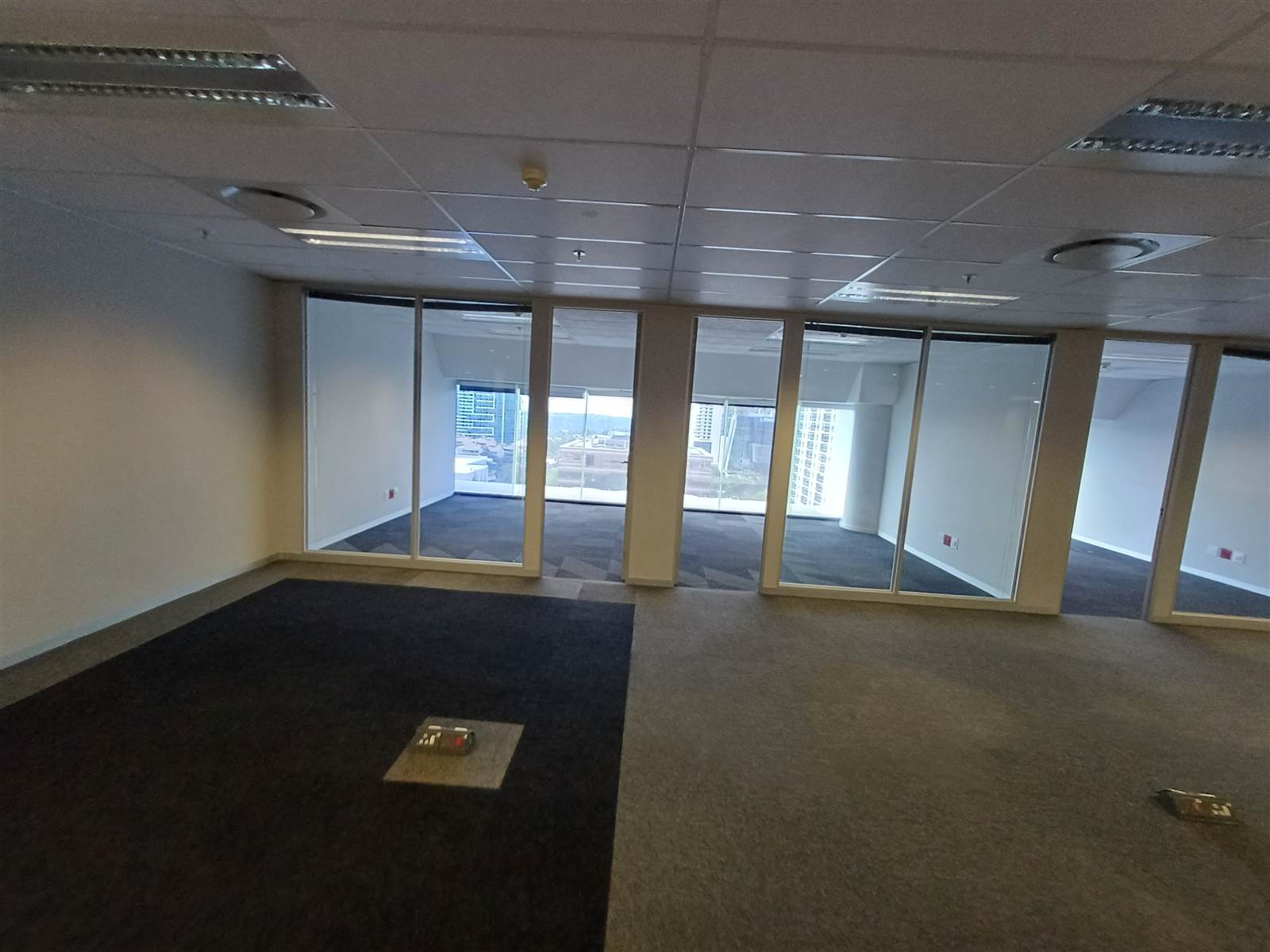 1525  m² Commercial space in Sandown photo number 19