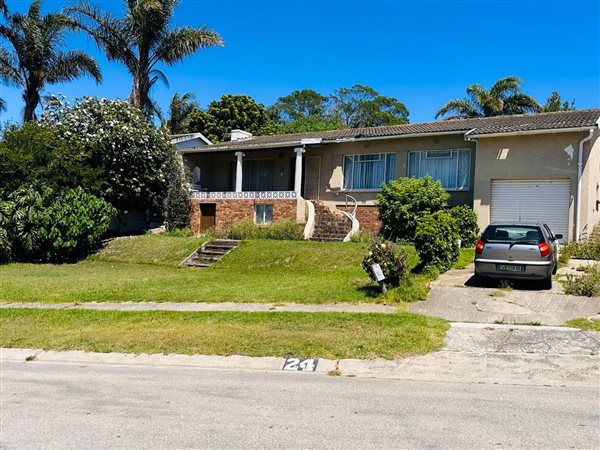 3 Bedroom House 3 Bedroom House