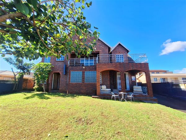 6 Bedroom House 6 Bedroom House