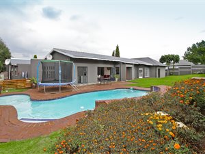 3 Bed House in Dewetshof