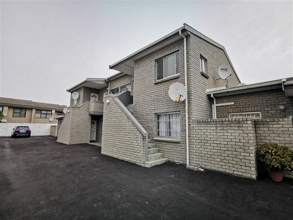 1 Bed Apartment in Tableview