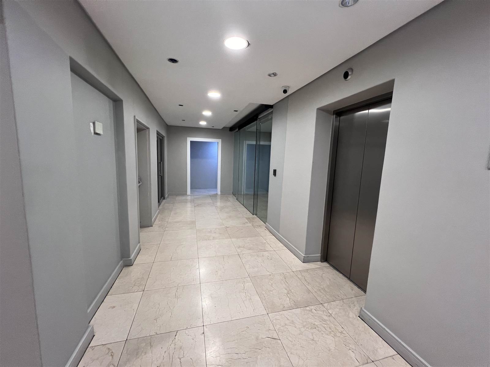 147  m² Commercial space in Sea Point photo number 6