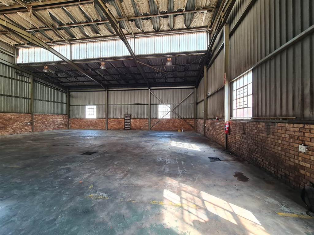 500  m² Industrial space in Wadeville photo number 9