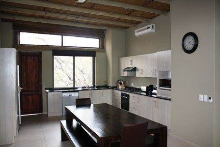 4 Bed House in Hectorspruit photo number 8