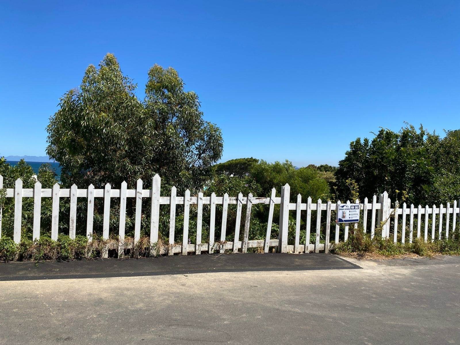 375 m² Land available in Gordons Bay Central photo number 4