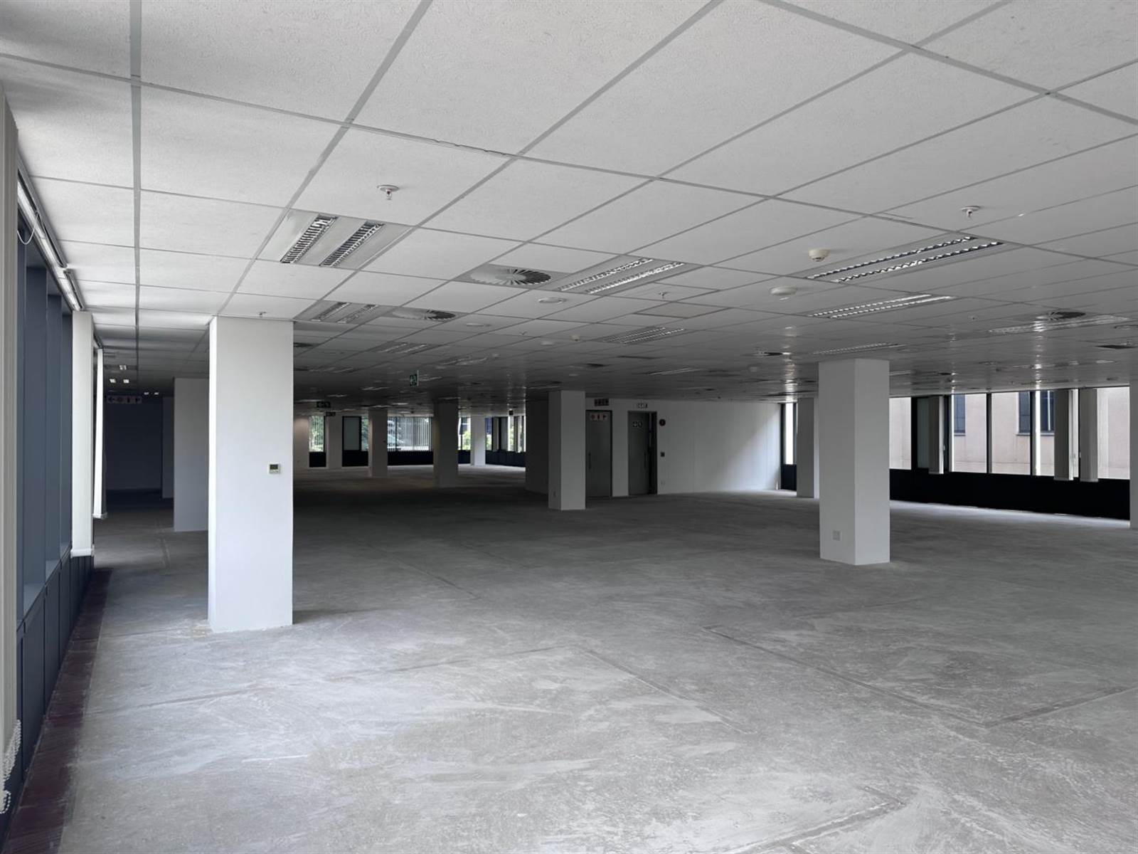 493.31  m² Office Space in Menlyn photo number 3