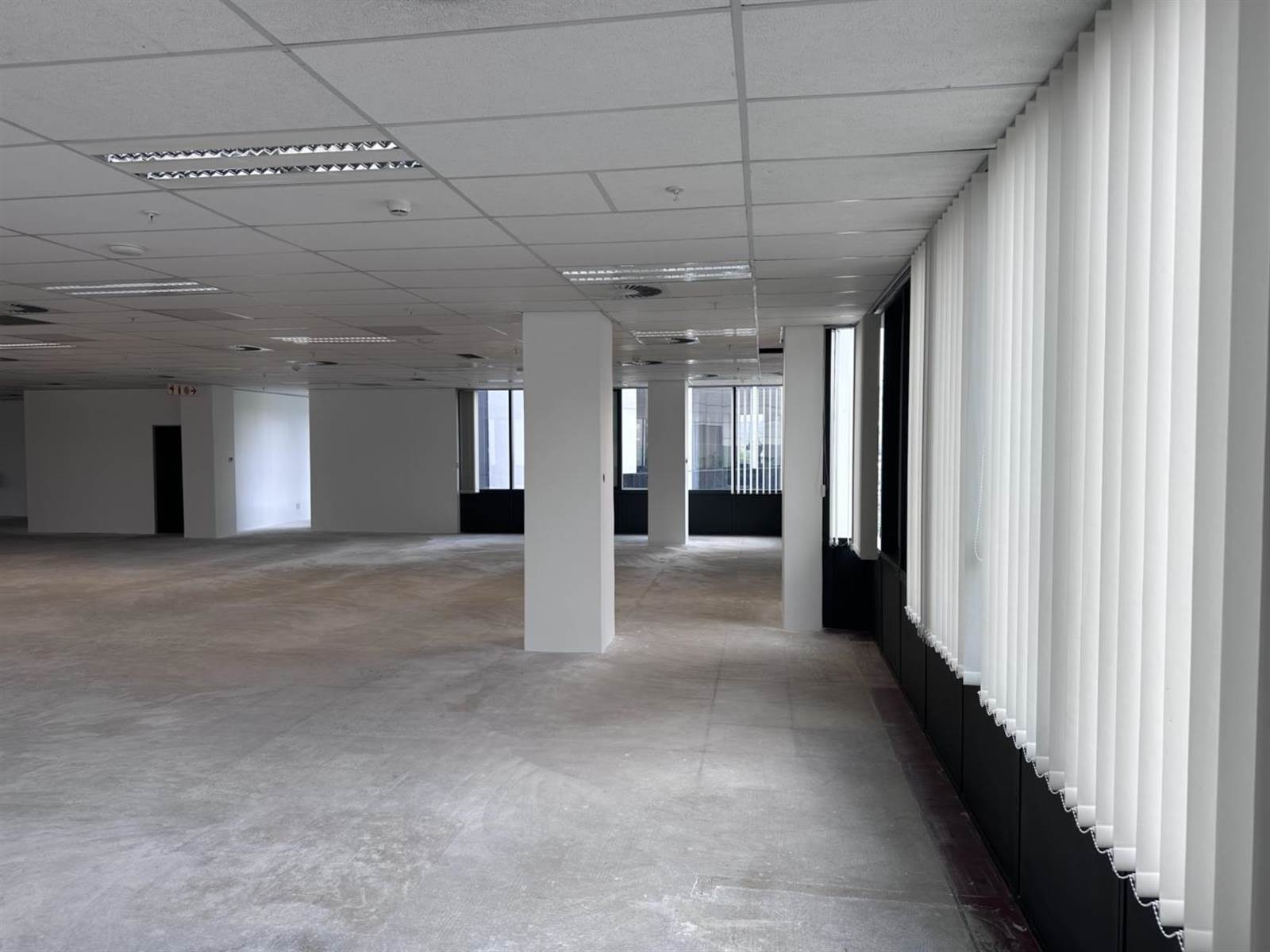 493.31  m² Office Space in Menlyn photo number 5