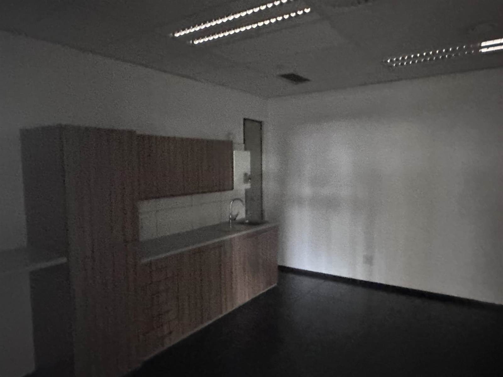 493.31  m² Office Space in Menlyn photo number 7