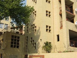 1 Bed Apartment in Westdene