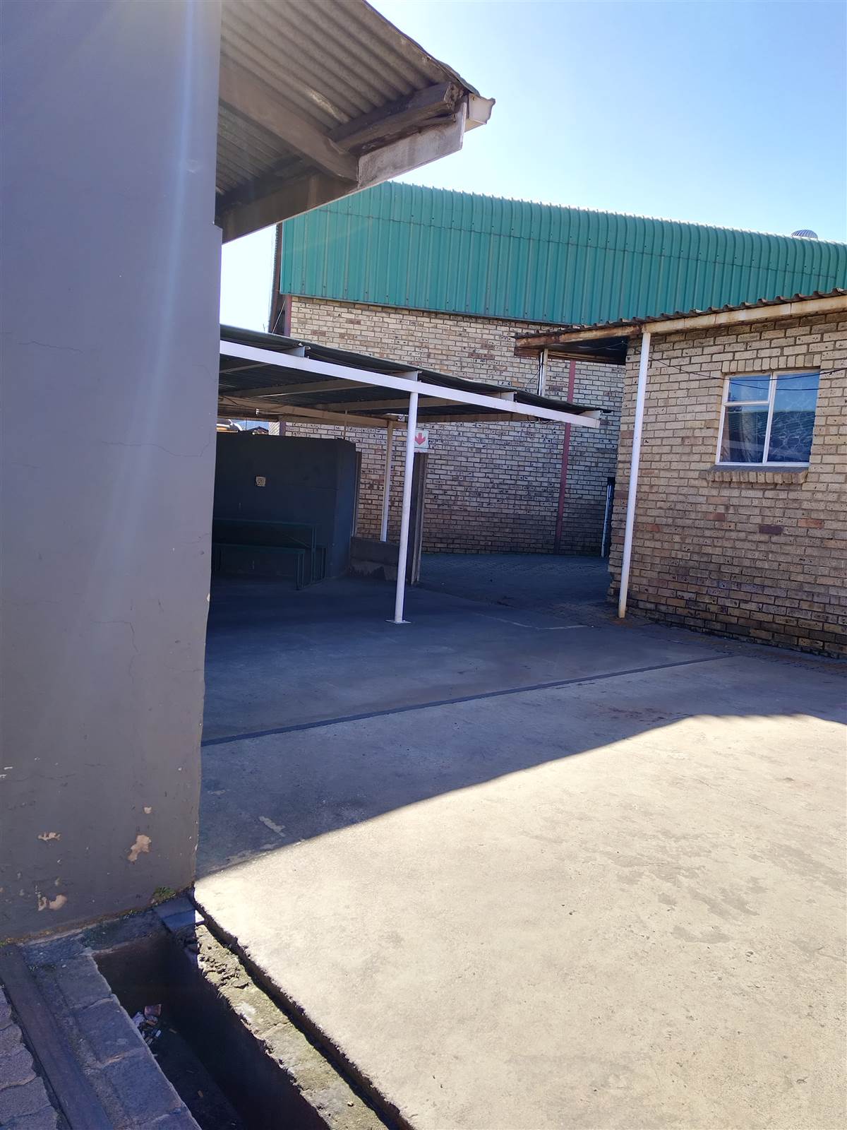 580  m² Industrial space in Klipfontein photo number 4