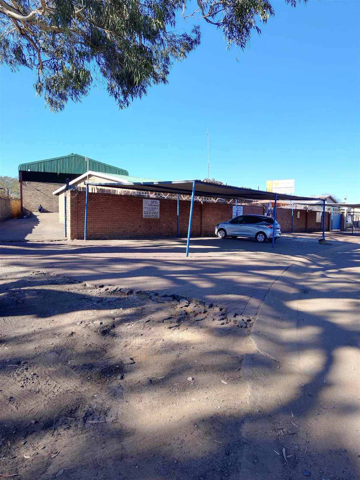 580  m² Industrial space in Klipfontein photo number 1