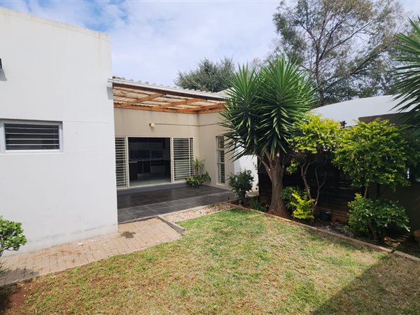 2 Bed House in Newlands