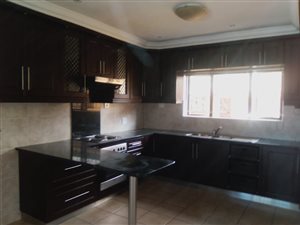 2 Bed Apartment in Stanger Manor