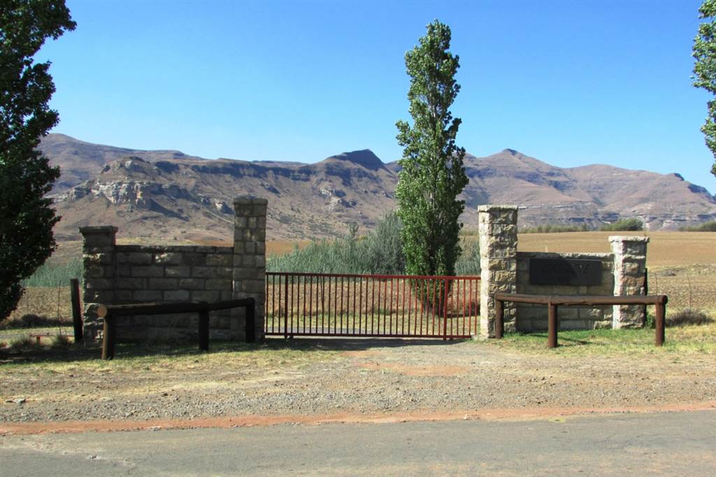 1 ha Land available in Clarens photo number 2