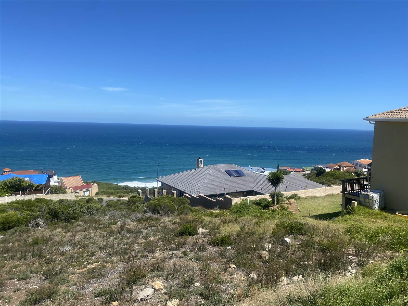 743 m² Land available in Dana Bay photo number 3