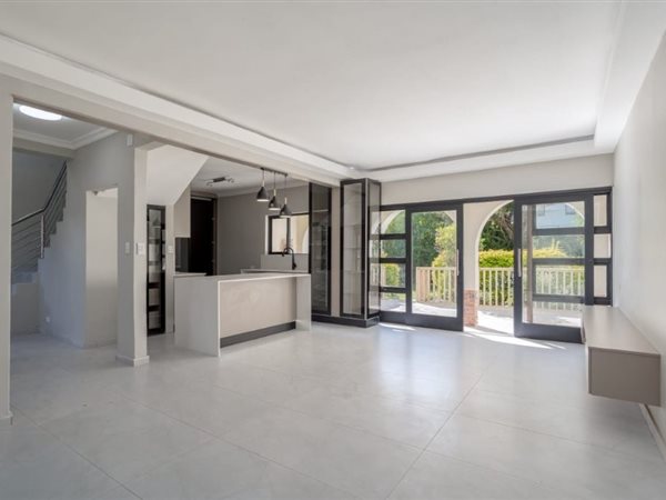 3 Bedroom Townhouse 3 Bedroom Townhouse