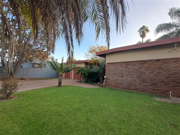 3 Bedroom House 3 Bedroom House