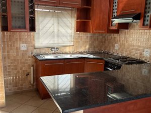 Duplex in Lotus Gardens
