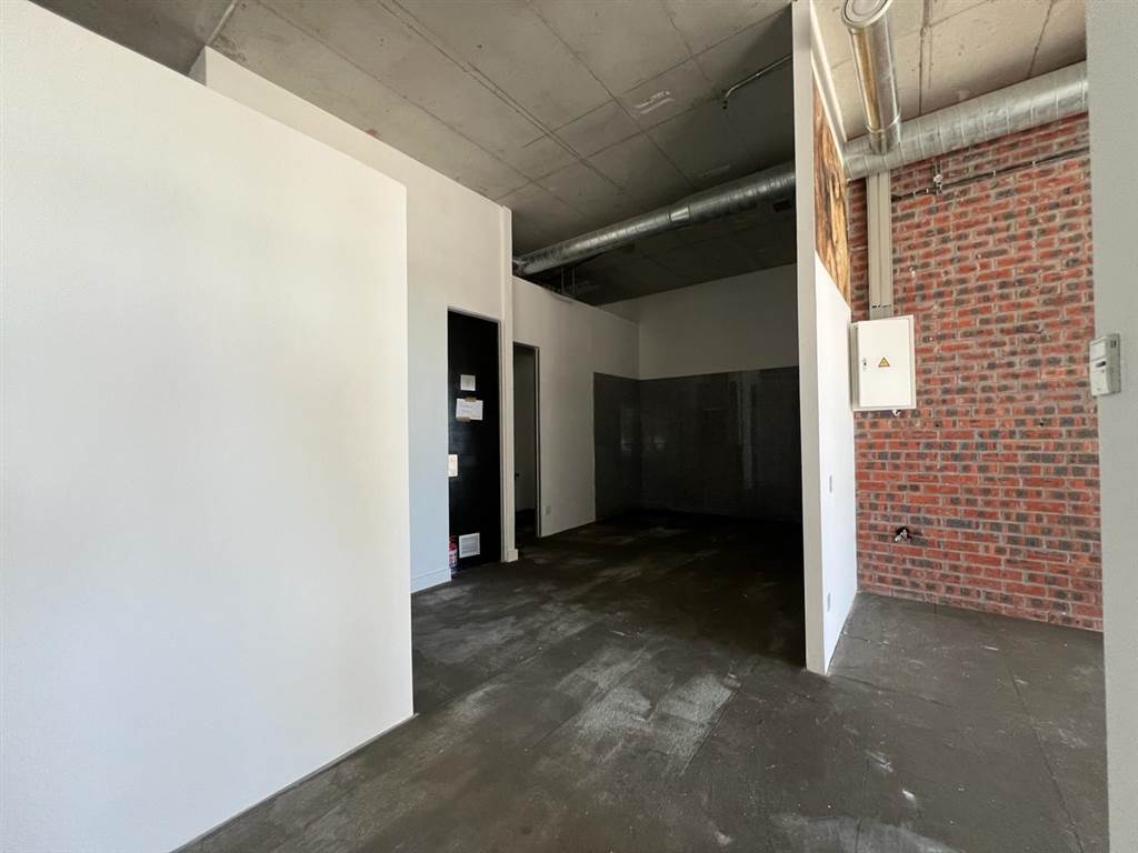 327  m² Commercial space in Woodstock photo number 5
