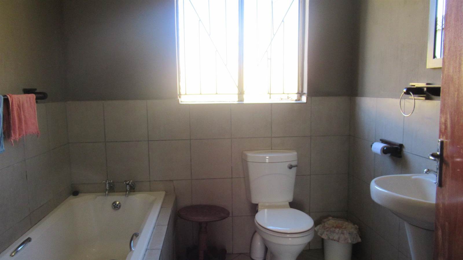 3 Bed House in Vereeniging photo number 29