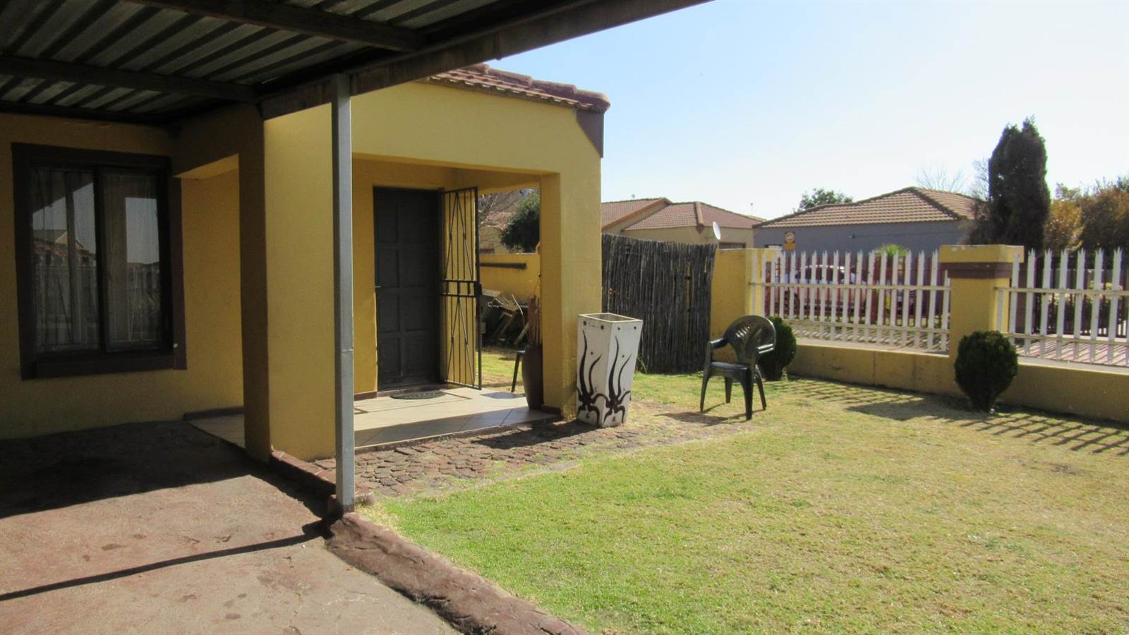 3 Bed House in Vereeniging photo number 4
