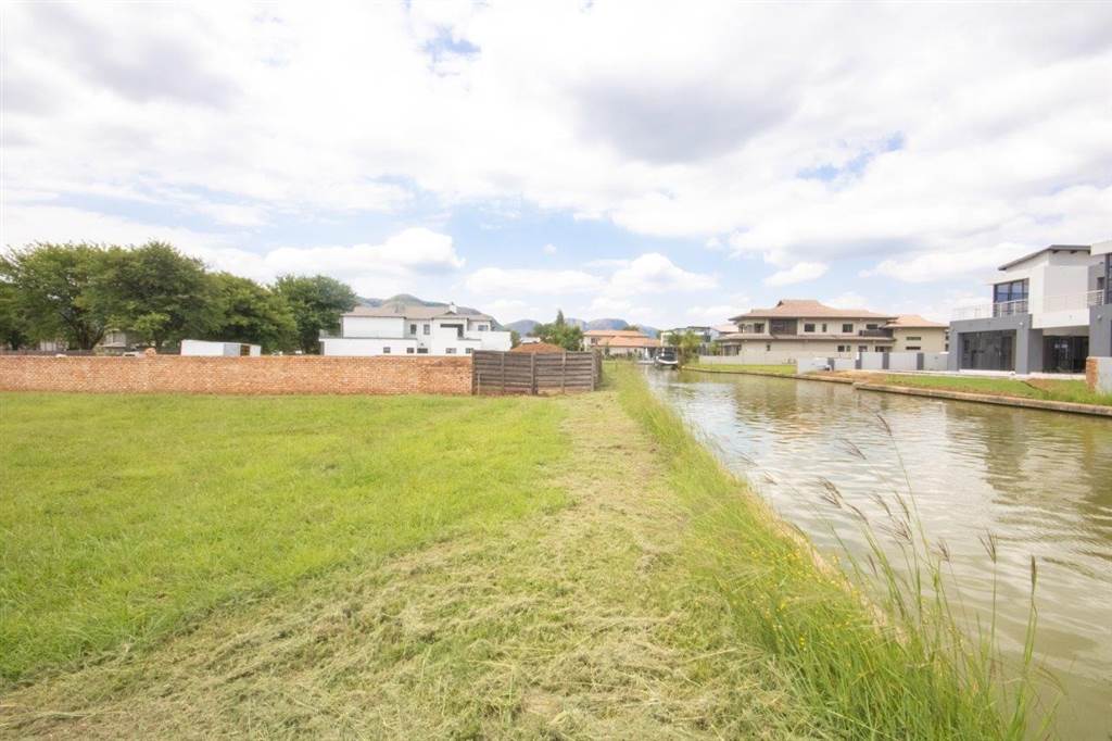815 m² Land available in Broederstroom photo number 2