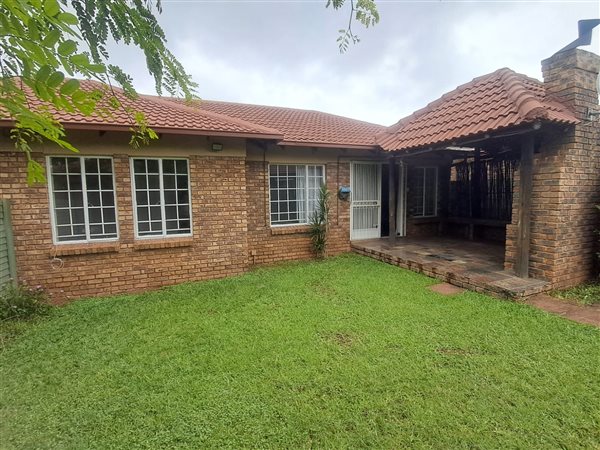 2 Bedroom Townhouse 2 Bedroom Townhouse