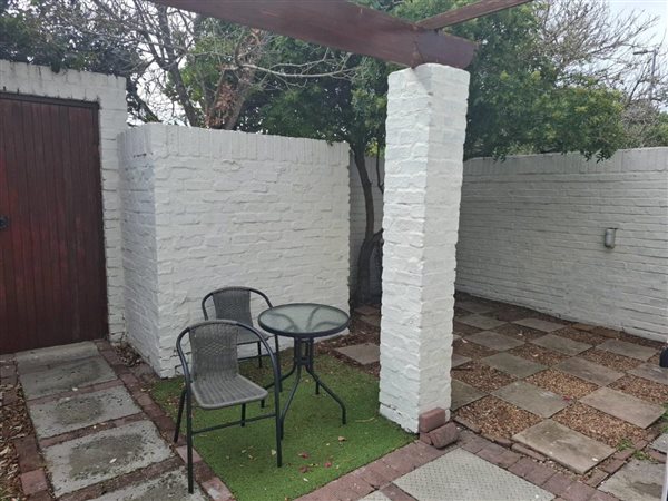 1 Bedroom House 1 Bedroom House