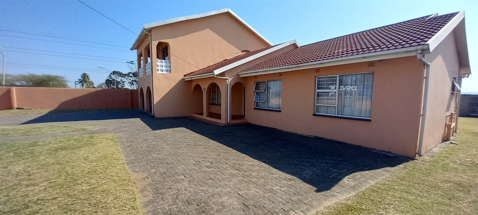 4 Bed House to rent in Sunny Ridge RR4200609 Private Property