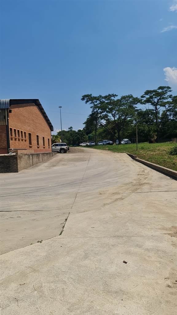 1600  m² Industrial space in Tzaneen photo number 9
