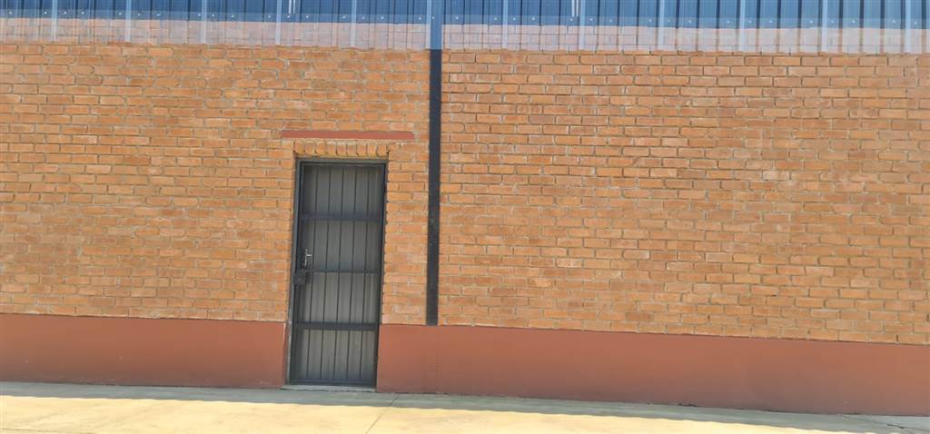1600  m² Industrial space in Tzaneen photo number 6