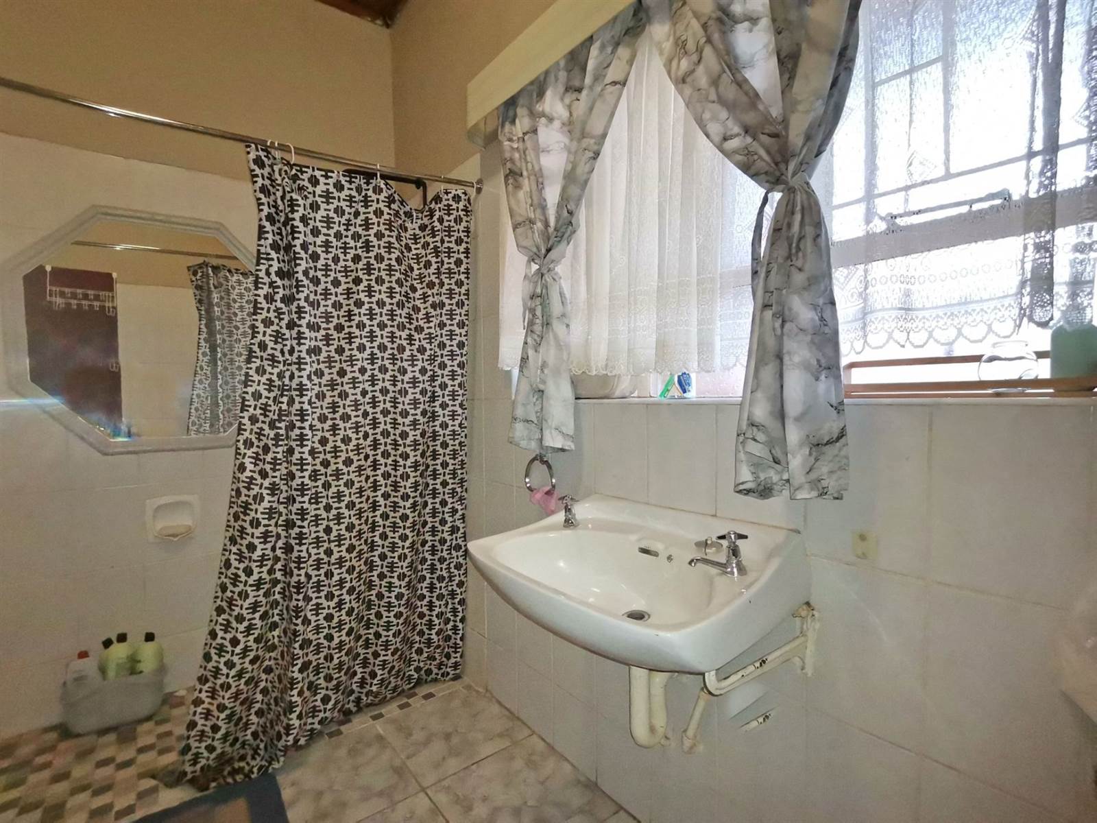 4 Bed House in Lydenburg photo number 19